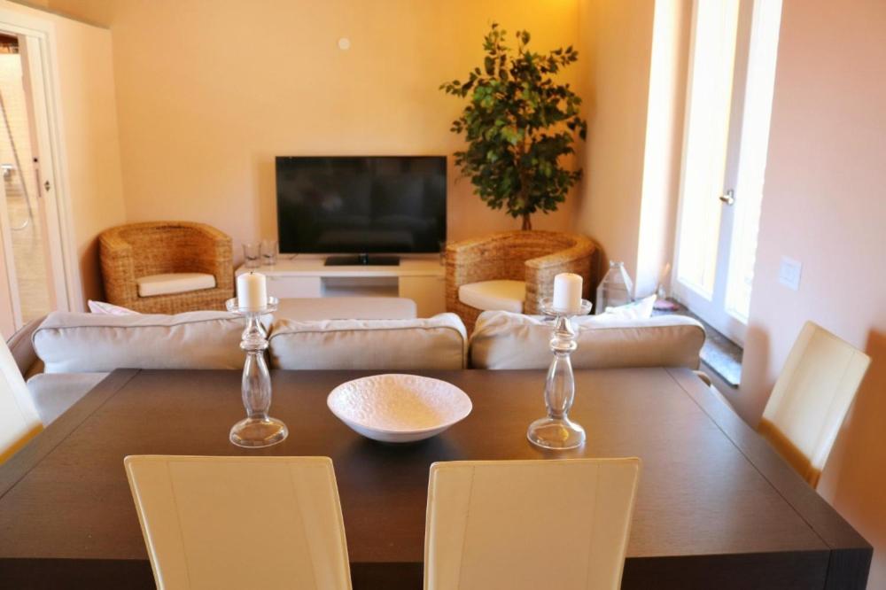 Apartamento Civico Sei Menaggio Exterior foto